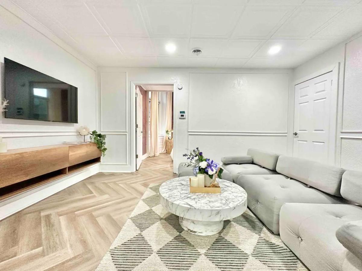 The Elliott At Highland Park By Luxe Pgh Apartamento