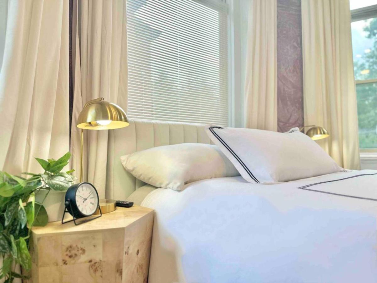 Apartment The Elliott At Highland Park By Luxe Pgh *